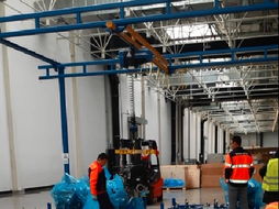 發(fā)動機(jī)工廠物流搬運(yùn)技術(shù)開發(fā) 智能化轉(zhuǎn)型與效率提升