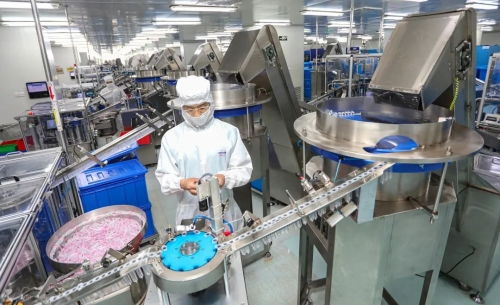 威高工廠插上數(shù)字翅膀，一屏覽車間實(shí)現(xiàn)生產(chǎn)全掌控